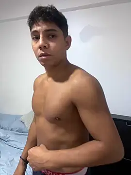 Snapshot of eduin069 chatting on 09-18-25, 09:39 eduin069 online show from 09-18-25, 09:39