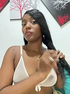 zaracollins01 online show from 10-12-25, 03:27