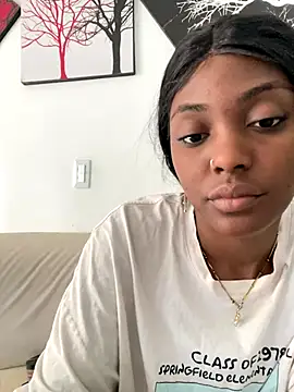 zaracollins01 online show from 10-23-25, 01:43