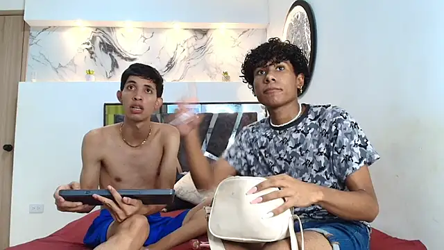 LONDON BOYS1 online show from 10-28-25, 01:20