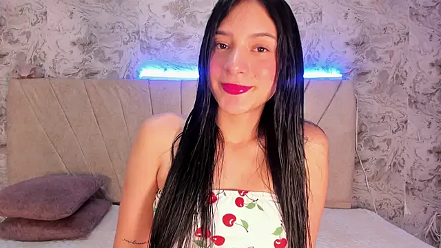 violet 77711 online show from 10-19-25, 10:05