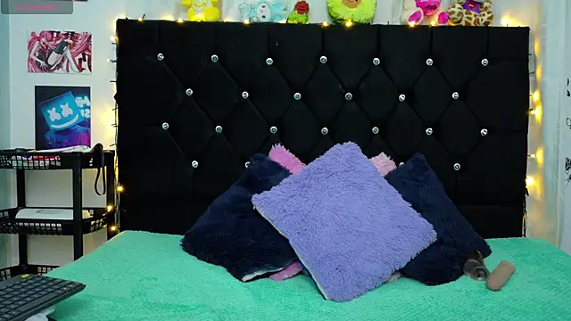 Snapshot of lizz_bela1 chatting on 09-27-25, 11:21 lizz bela1 online show from 09-27-25, 11:21