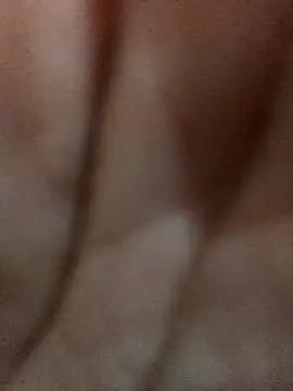 Snapshot of Marianasapequinha chatting on 09-17-25, 03:35 Marianasapequinha online show from 09-17-25, 03:35