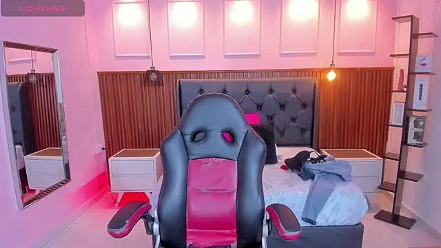 ladymercury1 online show from 10-08-25, 07:22