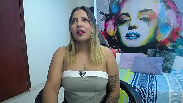 tiana breeze online show from 10-02-25, 03:02