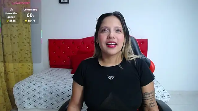 tiana breeze online show from 10-30-25, 01:29