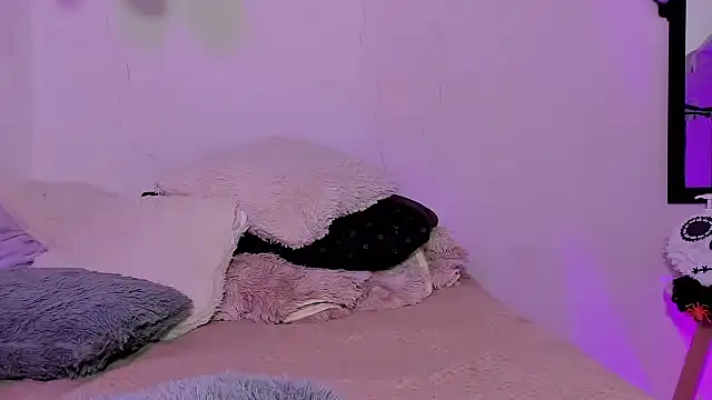 Naomi Flame online show from 11-05-25, 11:05