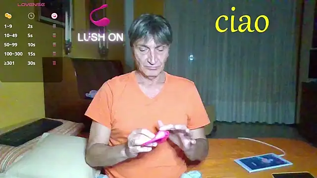 lattediyak online show from 10-18-25, 12:24