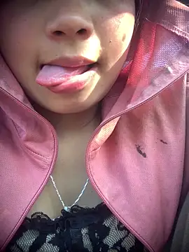 Snapshot of Nh64 chatting on 03-01-26, 09:33 Nh64 online show from 03-01-26, 09:33