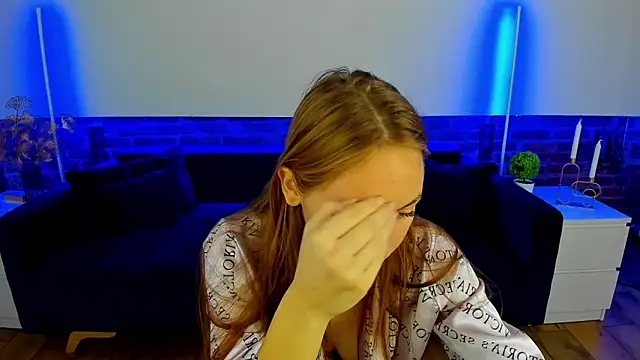 MilaAddams online show from 10-30-25, 06:37