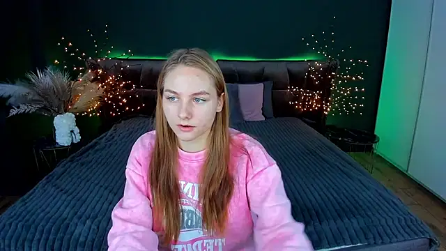 MilaAddams online show from 12-03-25, 06:32