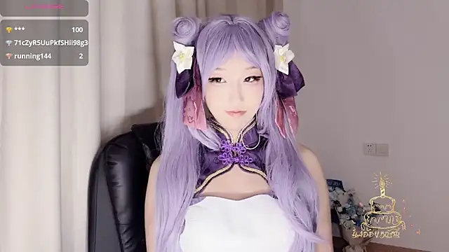 Winnie666- online show from 10-14-25, 04:19