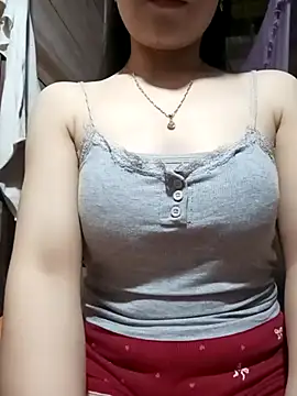 Snapshot of LucyyLy chatting on 03-16-26, 11:31 LucyyLy online show from 03-16-26, 11:31