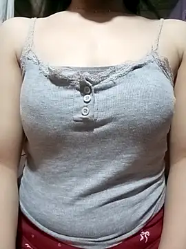 Snapshot of LucyyLy chatting on 04-05-26, 01:08 LucyyLy online show from 04-05-26, 01:08