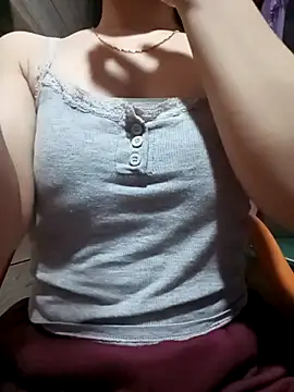 Snapshot of LucyyLy chatting on 04-14-26, 10:49 LucyyLy online show from 04-14-26, 10:49