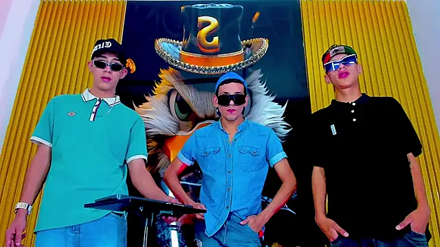 Snapshot of Dante_Brown1_ chatting on 10-13-25, 09:04 Dante Brown1 online show from 10-13-25, 09:04