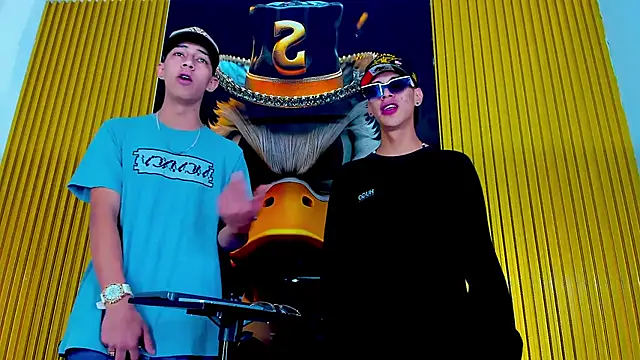 Snapshot of Dante_Brown1_ chatting on 10-15-25, 08:53 Dante Brown1 online show from 10-15-25, 08:53