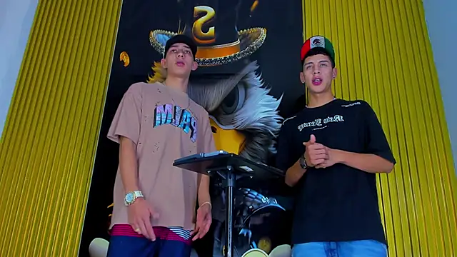 Snapshot of Dante_Brown1_ chatting on 11-06-25, 09:48 Dante Brown1 online show from 11-06-25, 09:48