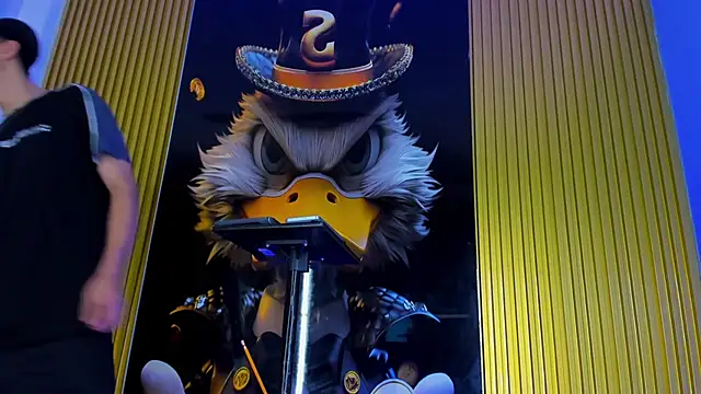 Snapshot of Dante_Brown1_ chatting on 11-08-25, 09:46 Dante Brown1 online show from 11-08-25, 09:46