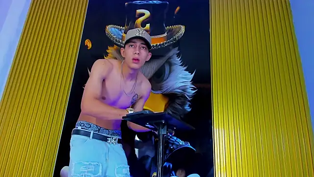 Snapshot of Dante_Brown1_ chatting on 11-12-25, 09:14 Dante Brown1 online show from 11-12-25, 09:14