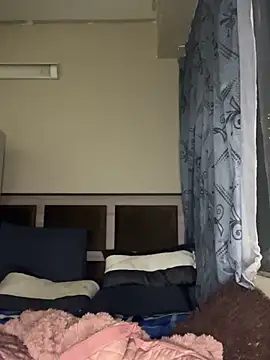 Snapshot of houseforsex chatting on 10-18-25, 04:52 houseforsex online show from 10-18-25, 04:52