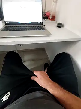 Snapshot of hpp66 chatting on 10-09-25, 03:54 hpp66 online show from 10-09-25, 03:54