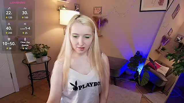 Milana Key online show from 11-08-25, 09:13