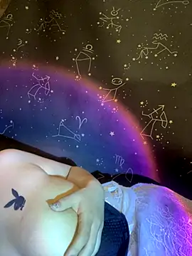 swallow-nice online show from 09-25-25, 06:11