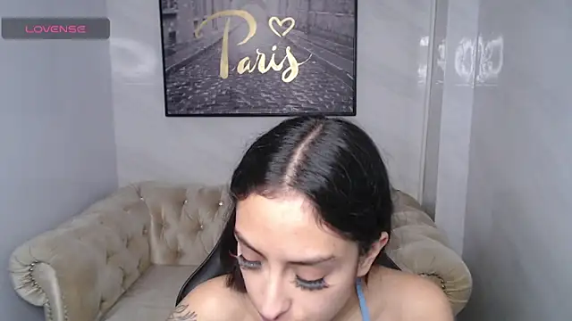 Tifany v online show from 11-21-25, 01:10