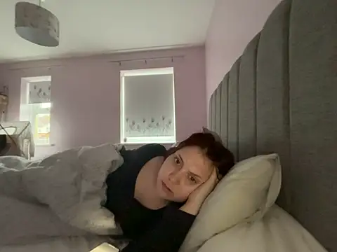 RoseMaee online show from 11-11-25, 08:14