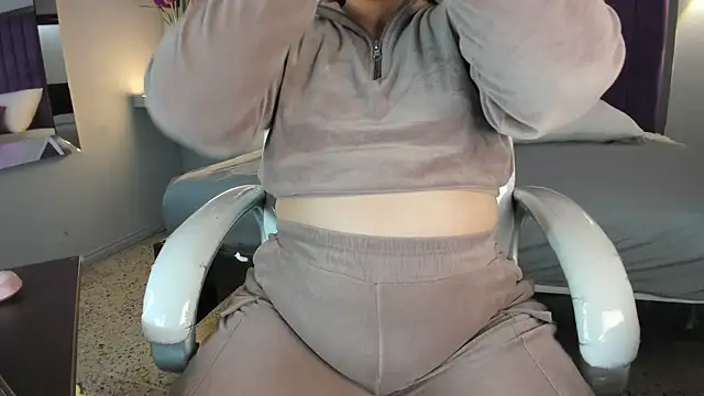 Miss Francheska online show from 03-30-26, 12:28