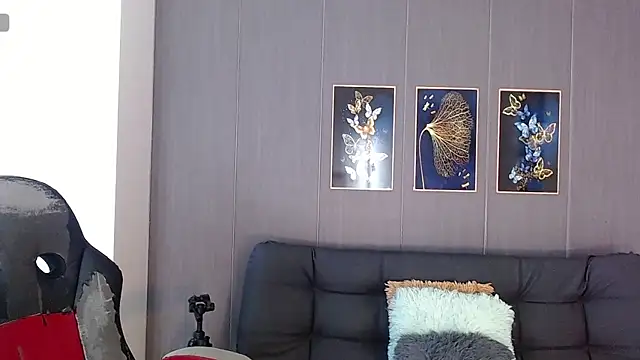 Arontrey21 online show from 09-20-25, 07:37