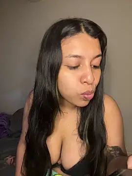 Snapshot of _Chloe_Smith chatting on 02-02-26, 06:17 Chloe Smith online show from 02-02-26, 06:17