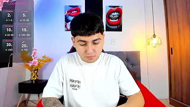 Nicolas James Sc online show from 10-09-25, 01:42