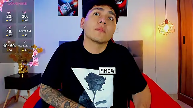 Nicolas James Sc online show from 10-14-25, 01:34