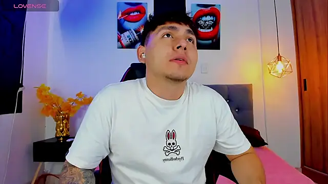 Nicolas James Sc online show from 11-27-25, 02:30