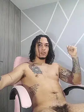 Snapshot of magic_mike_26 chatting on 02-09-26, 03:27 magic mike 26 online show from 02-09-26, 03:27