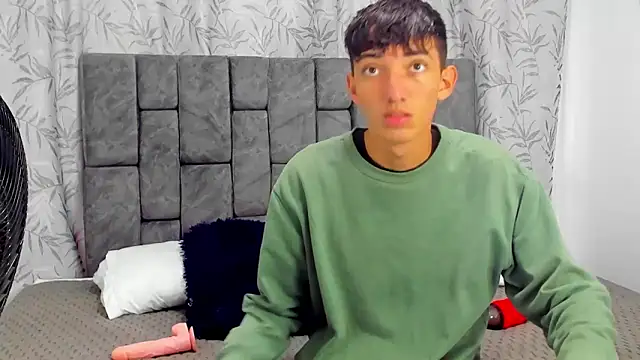 Maikol Ortiz online show from 11-28-25, 11:24