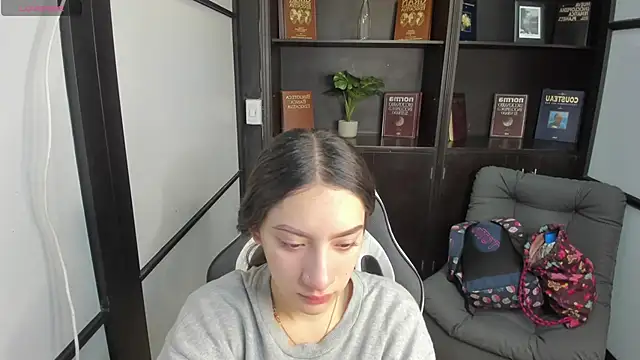 Snapshot of AlliceCopper chatting on 10-21-25, 12:50 AlliceCopper online show from 10-21-25, 12:50