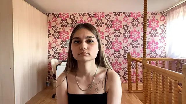 ellieluvureyes online show from 10-01-25, 08:09