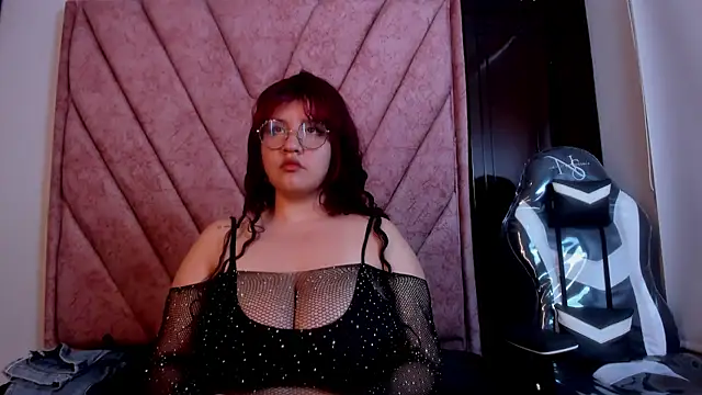 Lilly Ross online show from 09-20-25, 03:40