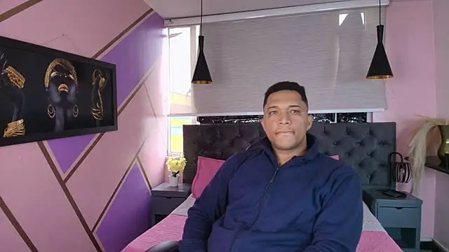 Annie Lii online show from 10-08-25, 12:47