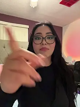 MyHoneyFrida online show from 11-29-25, 06:27