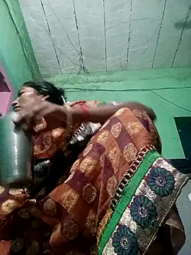 Jivika Jaiswal online show from 10-22-25, 11:04