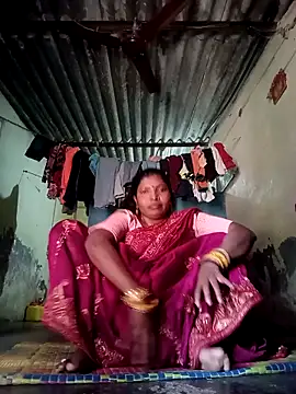 Jivika Jaiswal online show from 12-22-25, 06:43