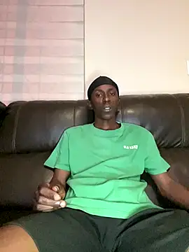 Snapshot of MeneerIan chatting on 10-16-25, 10:11 MeneerIan online show from 10-16-25, 10:11