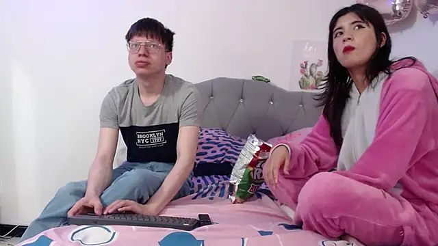 MAYTE  RICK online show from 11-24-25, 02:22