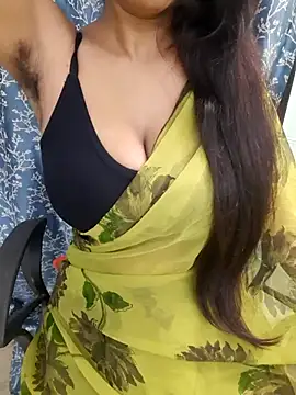 Snapshot of Sexy_Mal89 chatting on 09-13-25, 09:31 Sexy Mal89 online show from 09-13-25, 09:31