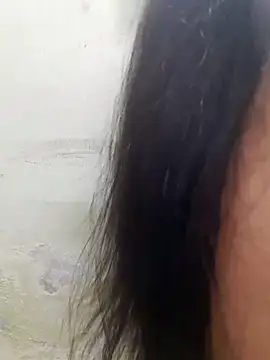 Snapshot of Sexy_Mal89 chatting on 10-09-25, 05:44 Sexy Mal89 online show from 10-09-25, 05:44