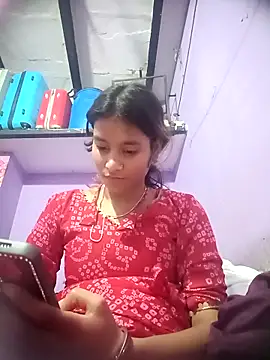 Snapshot of Hot_Mayra_ chatting on 12-14-25, 09:47 Hot Mayra online show from 12-14-25, 09:47